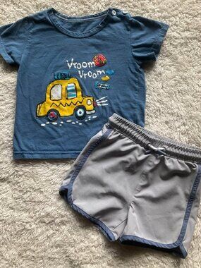 18M Boy Blue Vroom Vroom Taxi Shirt & Grey Shorts Set